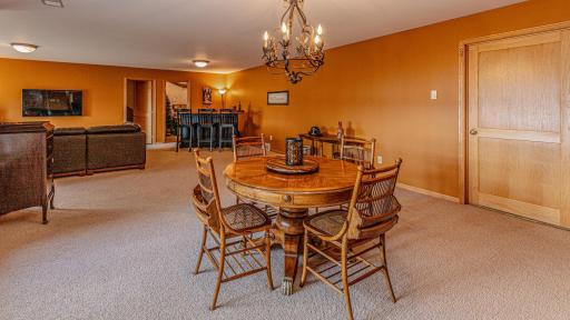 1405 Geneva Drive, Alexandria, MN 56308