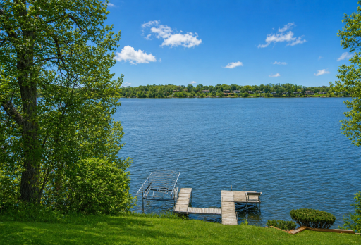 1405 Geneva Drive, Alexandria, MN 56308