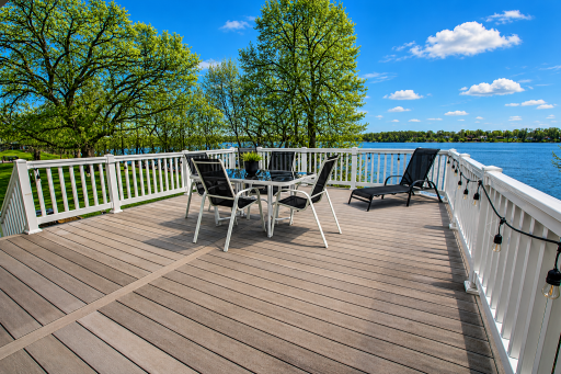 1405 Geneva Drive, Alexandria, MN 56308