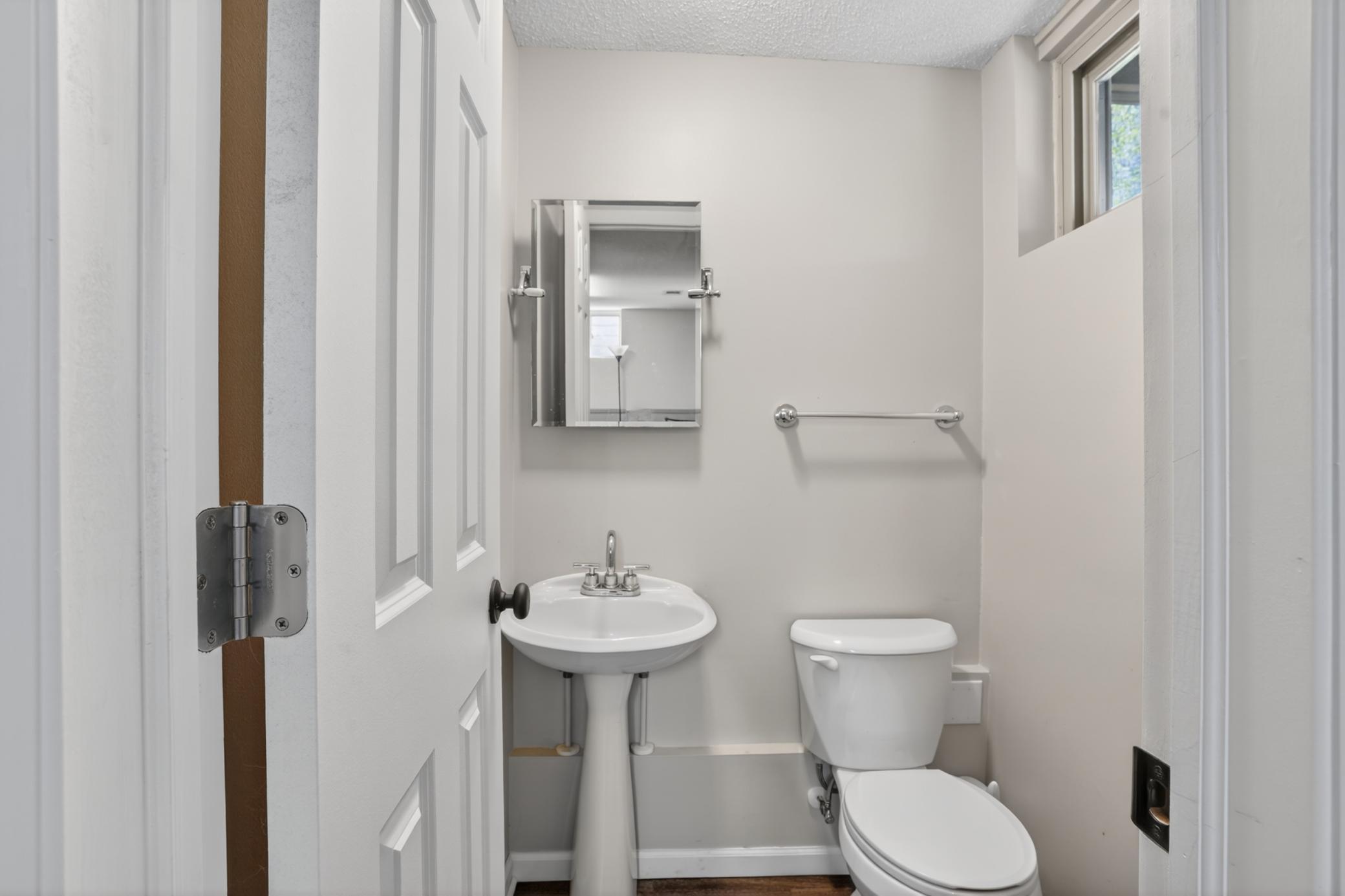 4520 perry ave n_00027.jpg
