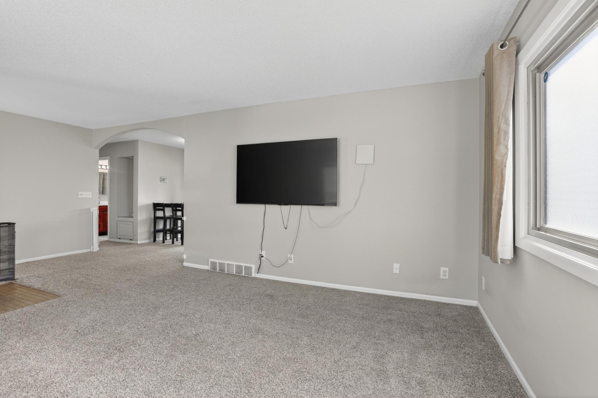 4520 perry ave n_00005.jpg