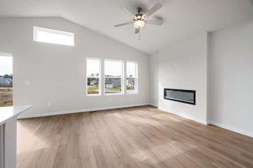 929 Spruce Street N, Cambridge, MN 55008