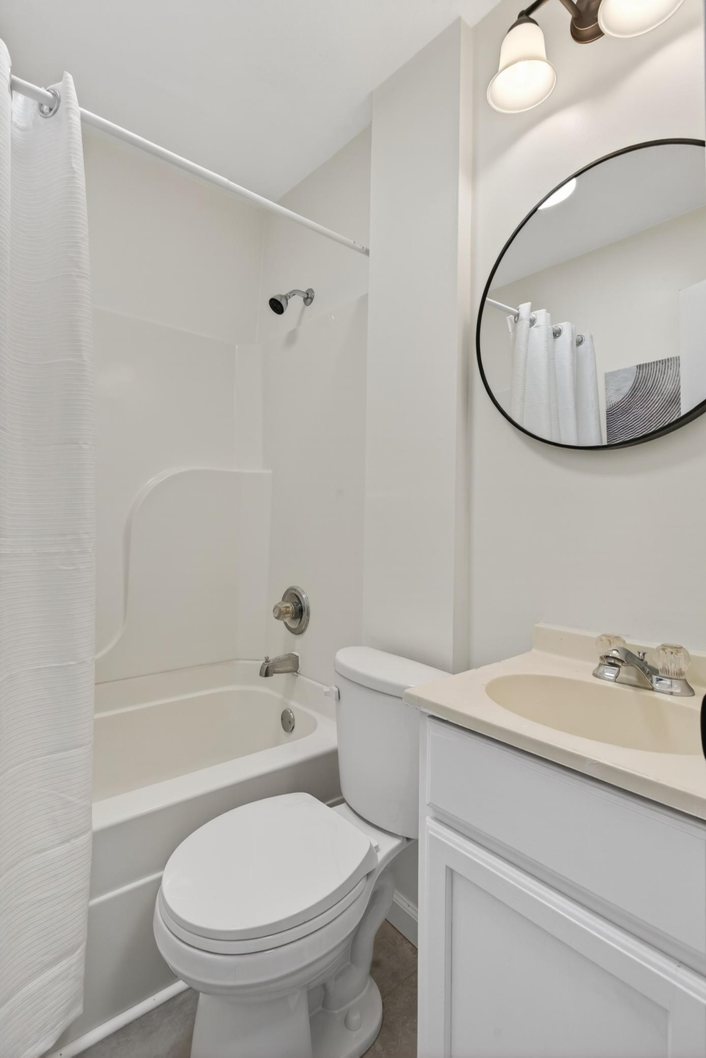 Full Bathroom