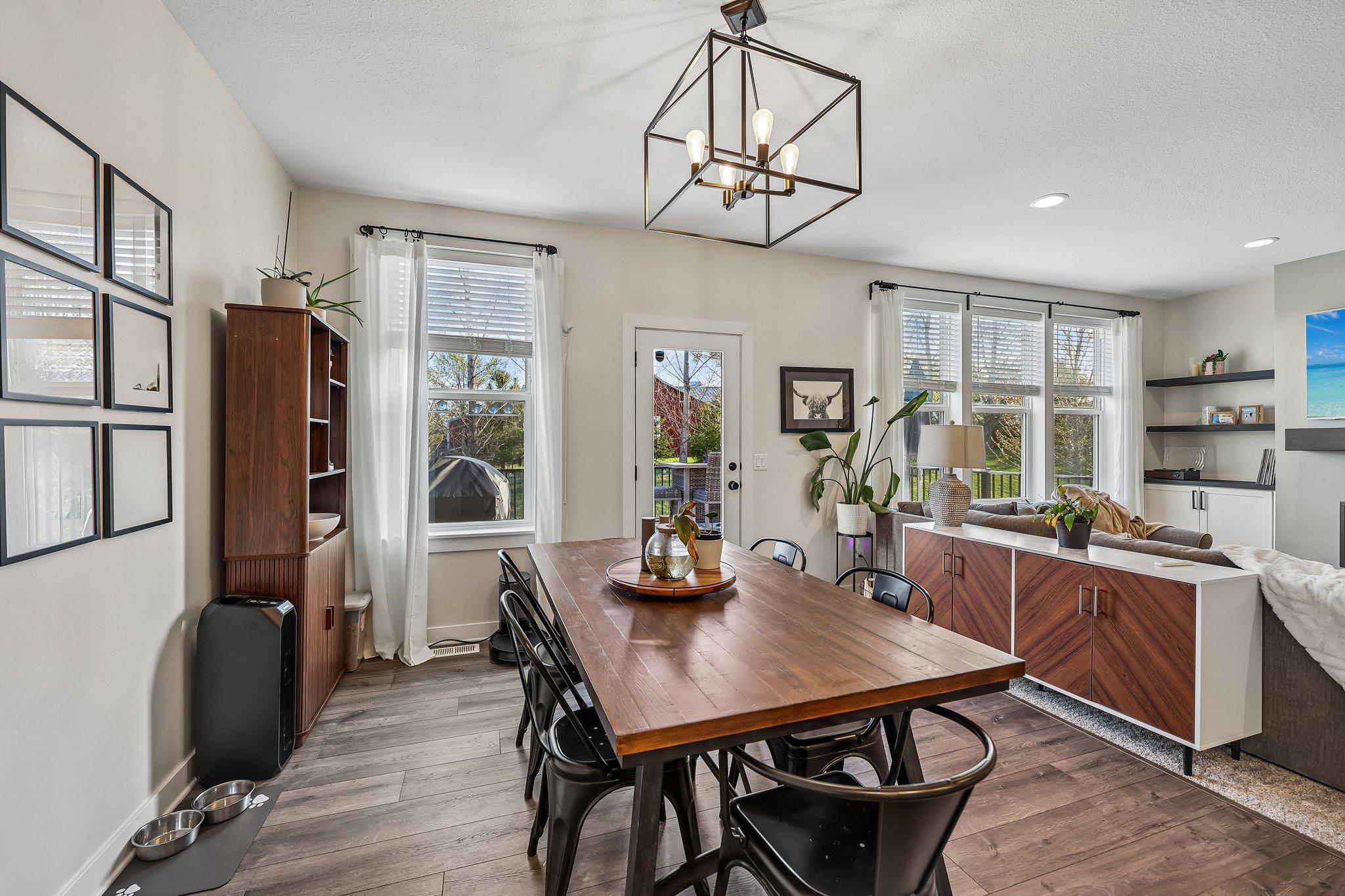 2800 Isabelle Dr 10.jpg