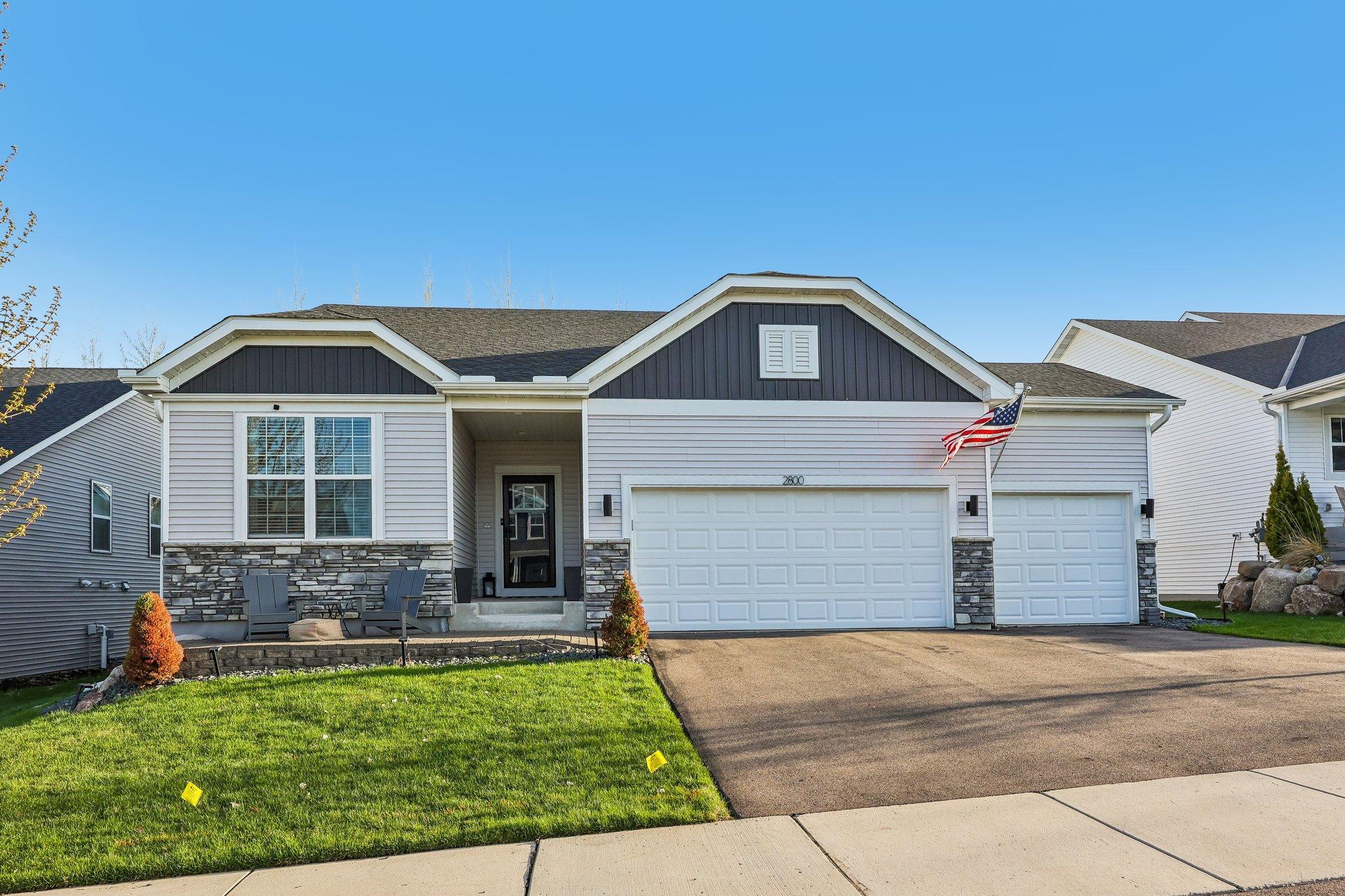 2800 Isabelle Dr 3.jpg