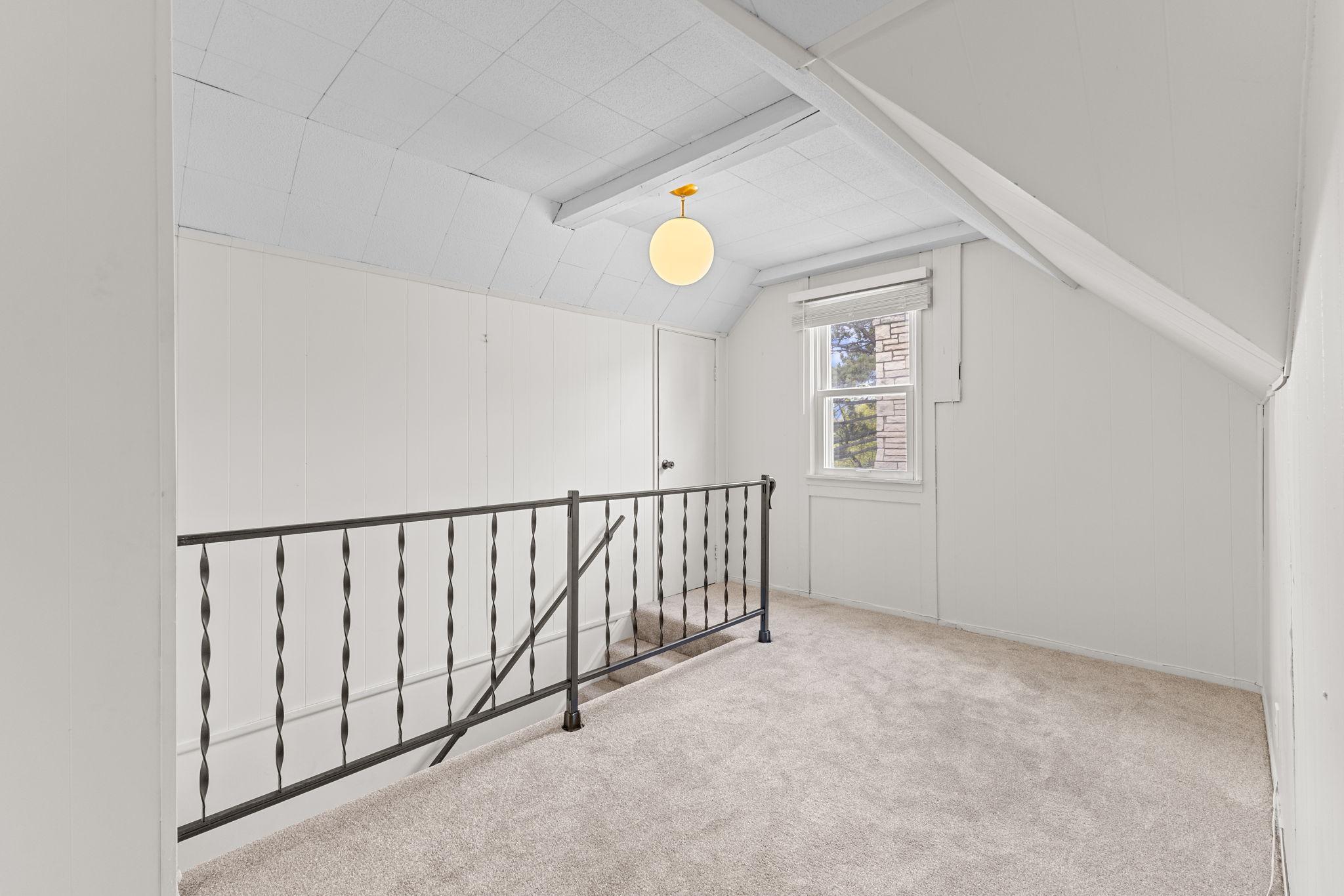 Brand new carpet adds warmth to the upper level!