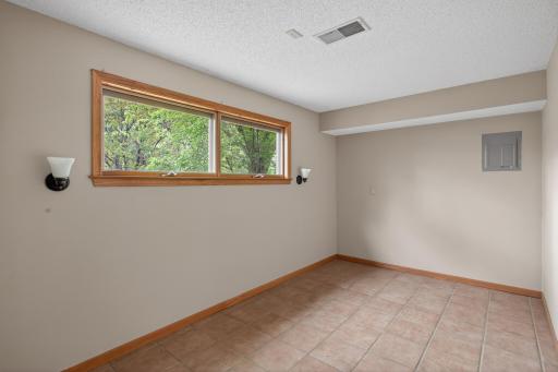 1373 Pike Lake Drive, Saint Paul, MN 55112