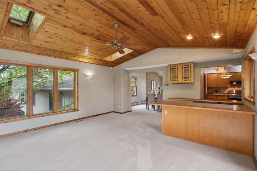 1373 Pike Lake Drive, Saint Paul, MN 55112