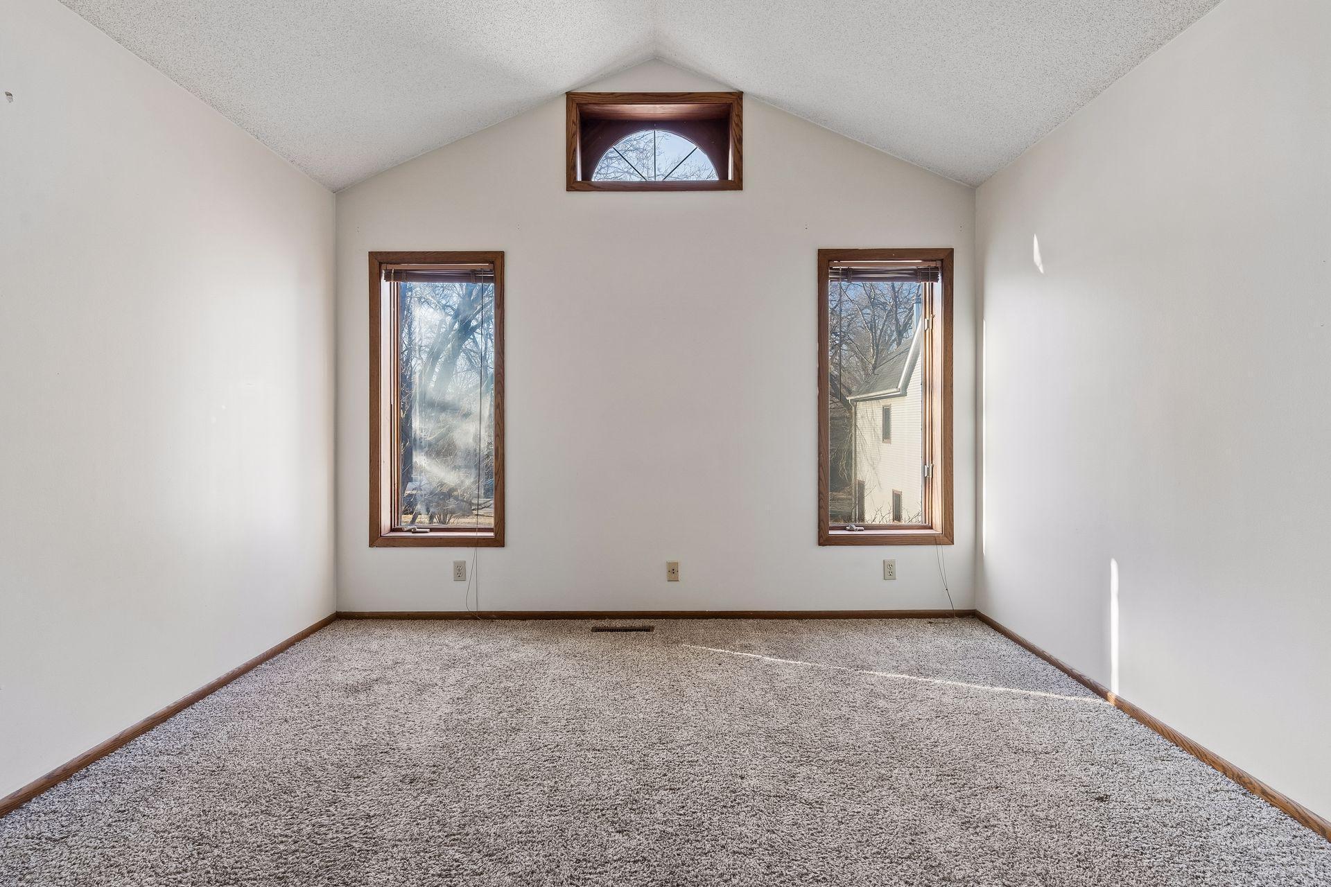 2122 East 22nd Street - Primary Bedroom