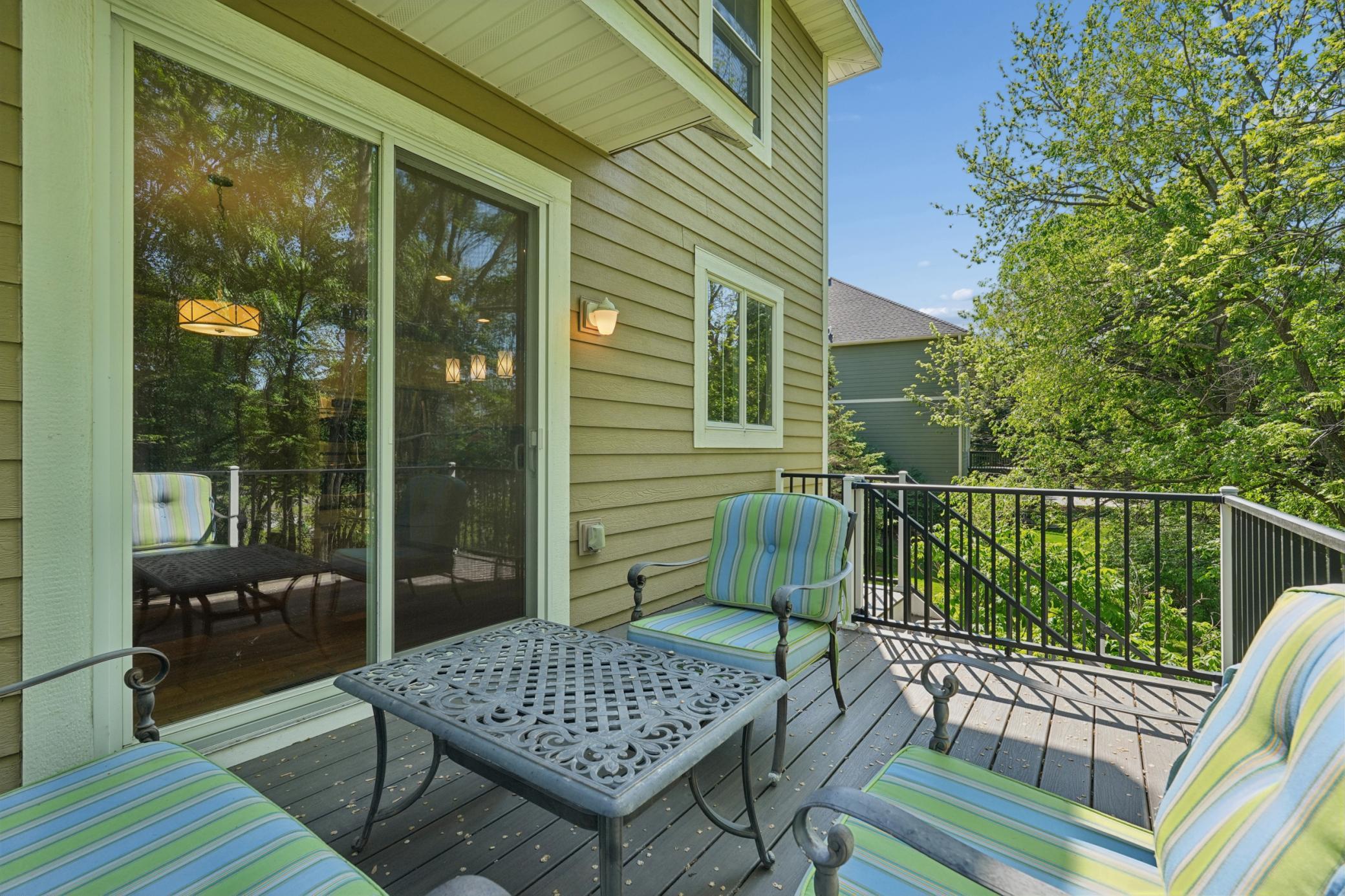 Maintenance free deck.