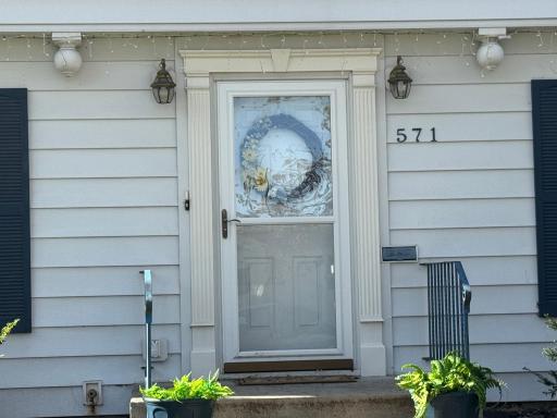 571 E Academy Street, Owatonna, MN 55060