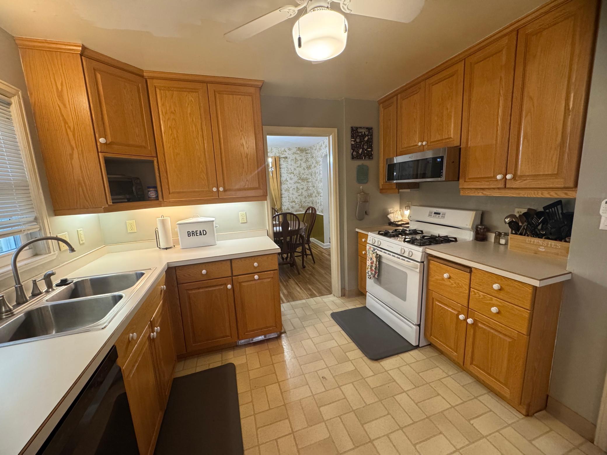 Kitchen off Dining Rm