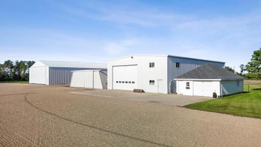 16460 38th Street SE, Mapleton, ND 58059
