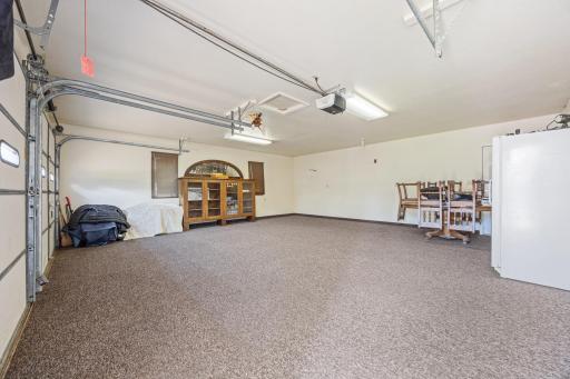 16460 38th Street SE, Mapleton, ND 58059