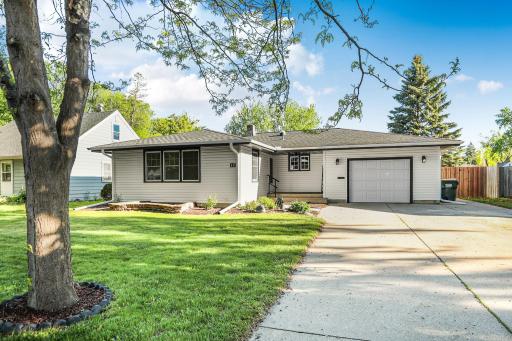 615 5th Avenue SW, Hutchinson, MN 55350