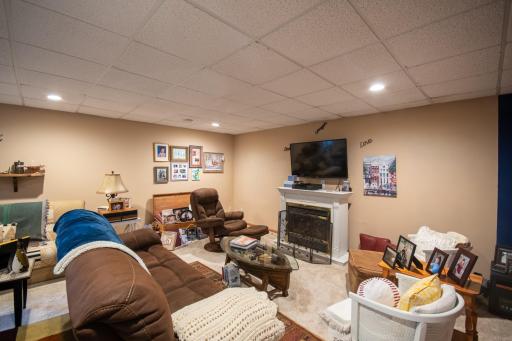 721 3rd Avenue NW, Melrose, MN 56352