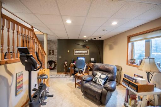 721 3rd Avenue NW, Melrose, MN 56352