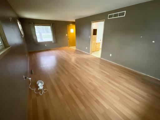 2102 W Oakland Avenue, Austin, MN 55912