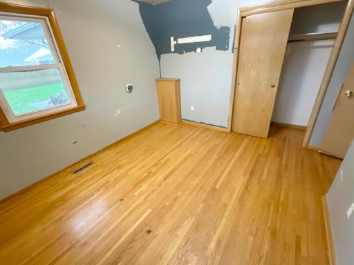 2102 W Oakland Avenue, Austin, MN 55912