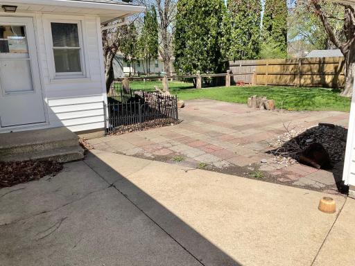 2102 W Oakland Avenue, Austin, MN 55912