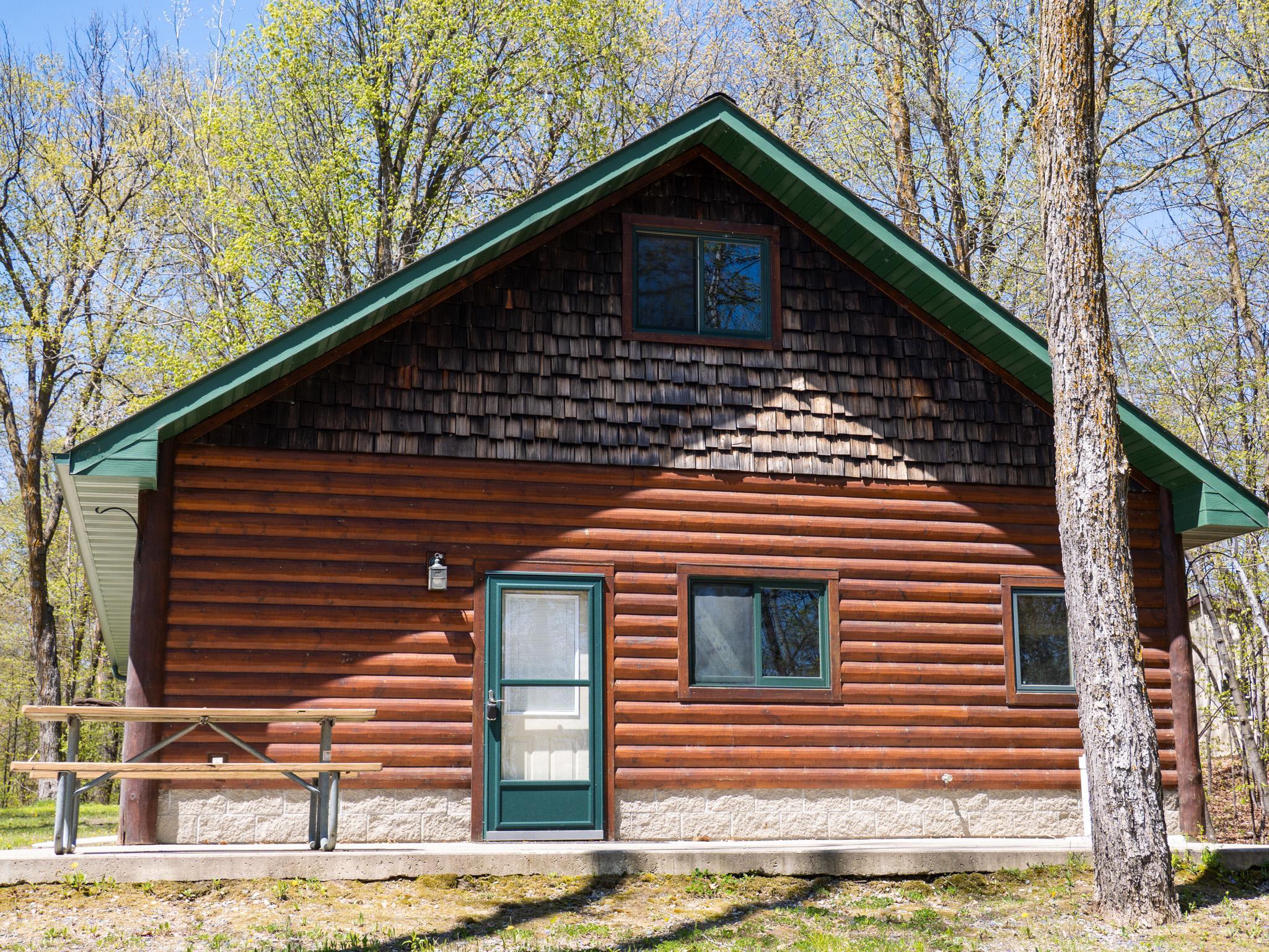 P1062036-2.jpg