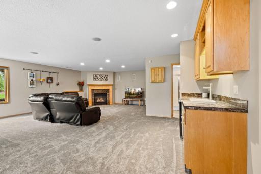 15020 Uplander Street NW, Andover, MN 55304
