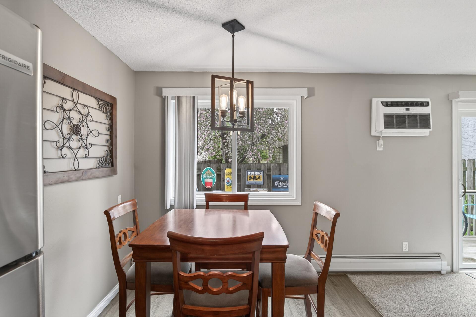 333 8th St SE 117 9.jpg