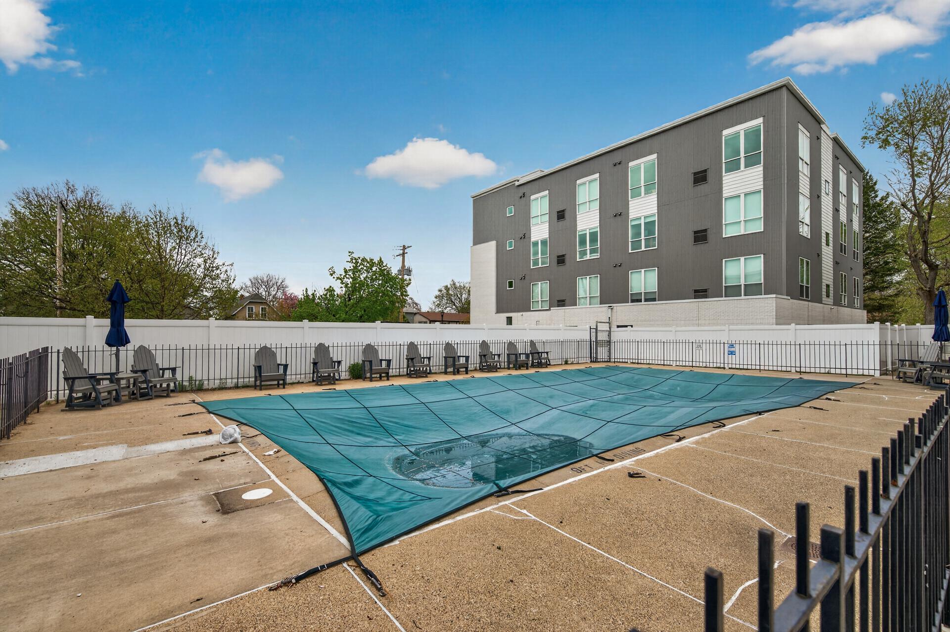 333 8th St SE 117 30.jpg