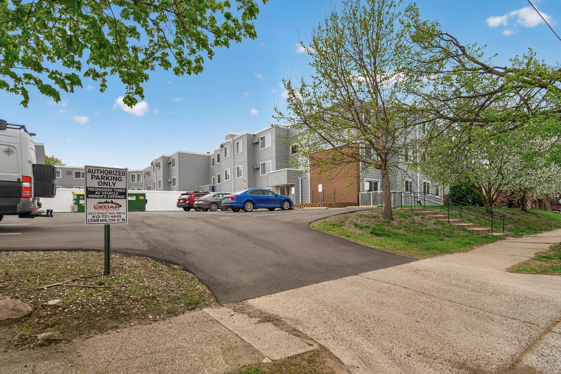 333 8th St SE 117 32.jpg
