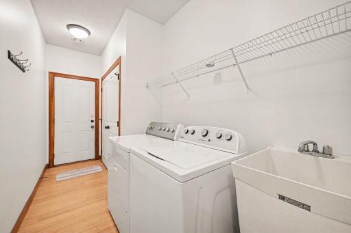 2318 Olivia Court E, Saint Paul, MN 55119