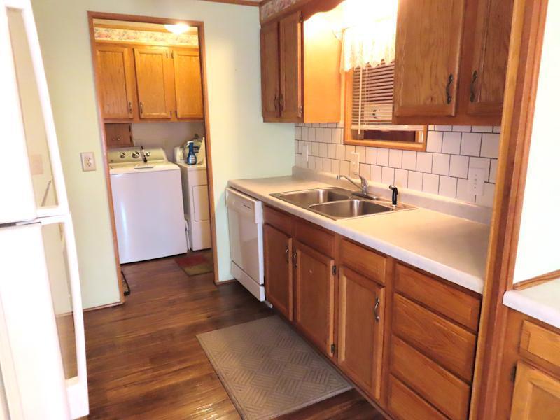 911 HAMILTON KITCHEN SINK DW.jpg