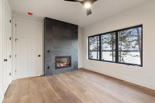 11389 E Steamboat Bay Road, Brainerd, MN 56401