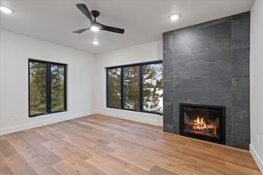 11389 E Steamboat Bay Road, Brainerd, MN 56401