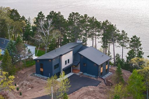11389 E Steamboat Bay Road, Brainerd, MN 56401
