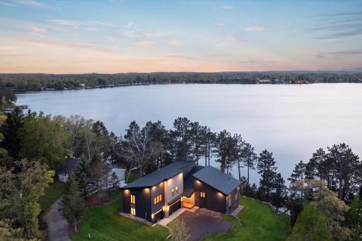 11389 E Steamboat Bay Road, Brainerd, MN 56401