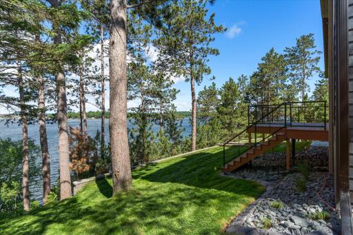 11389 E Steamboat Bay Road, Brainerd, MN 56401