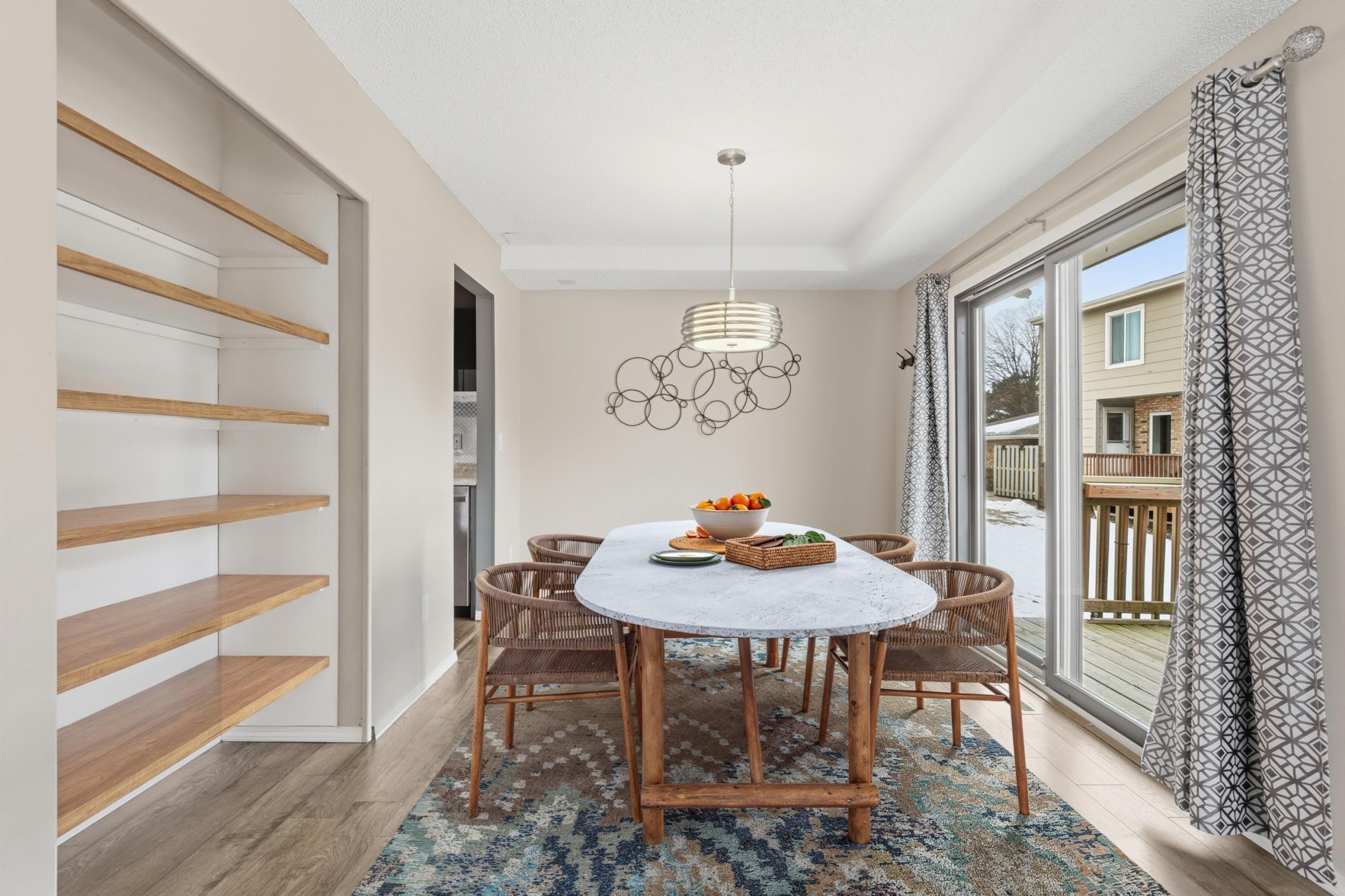 *this photo has been virtually staged*