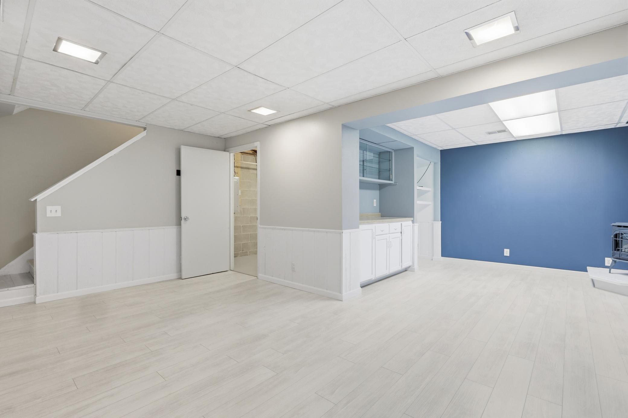 lower level family room and utility room