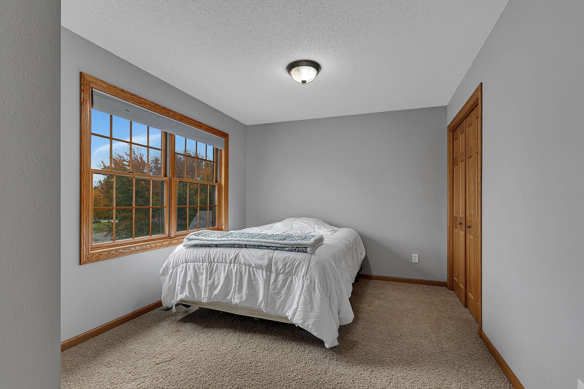 Bedroom 3 with furniture