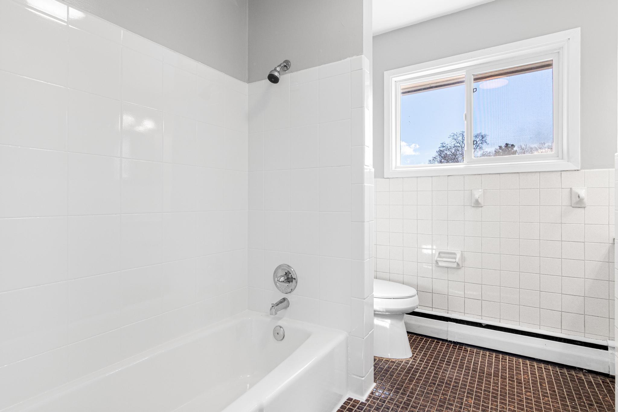 3206 63rd Ave N, Minneapolis, MN-19.jpg