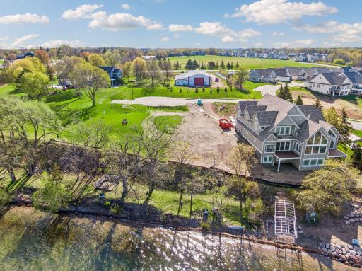 202 Sandy Shores Road, Waconia, MN 55387