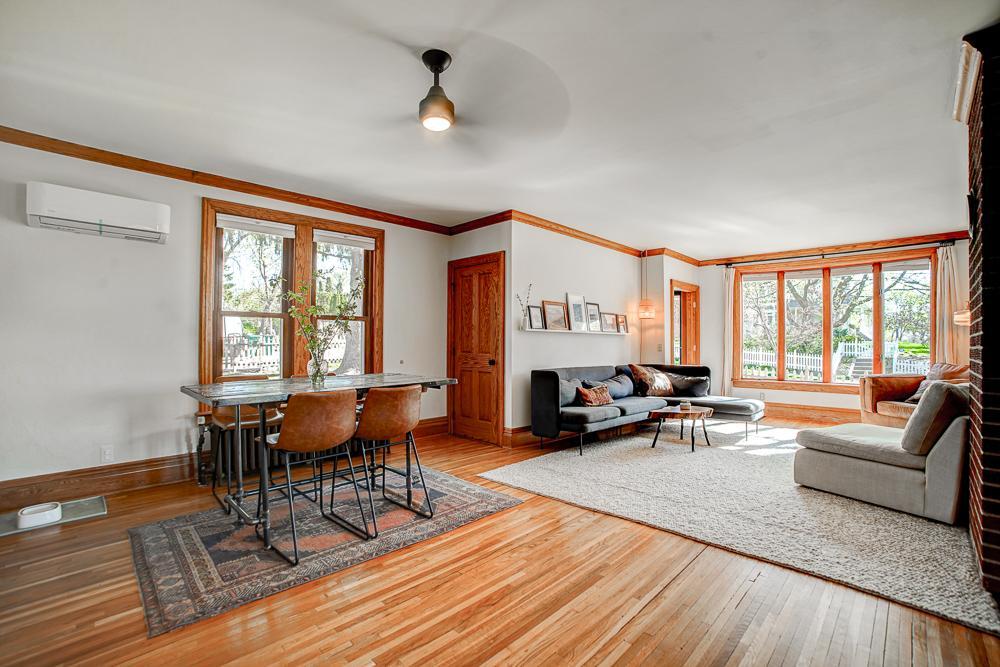 906 4th st n-16.jpg