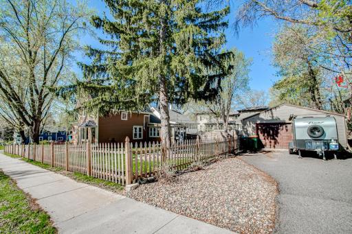 906 4th Street N, Stillwater, MN 55082