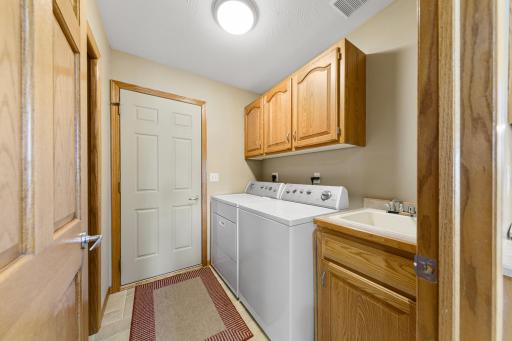 2505 Hulett Court, Faribault, MN 55021