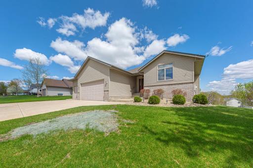 2505 Hulett Court, Faribault, MN 55021