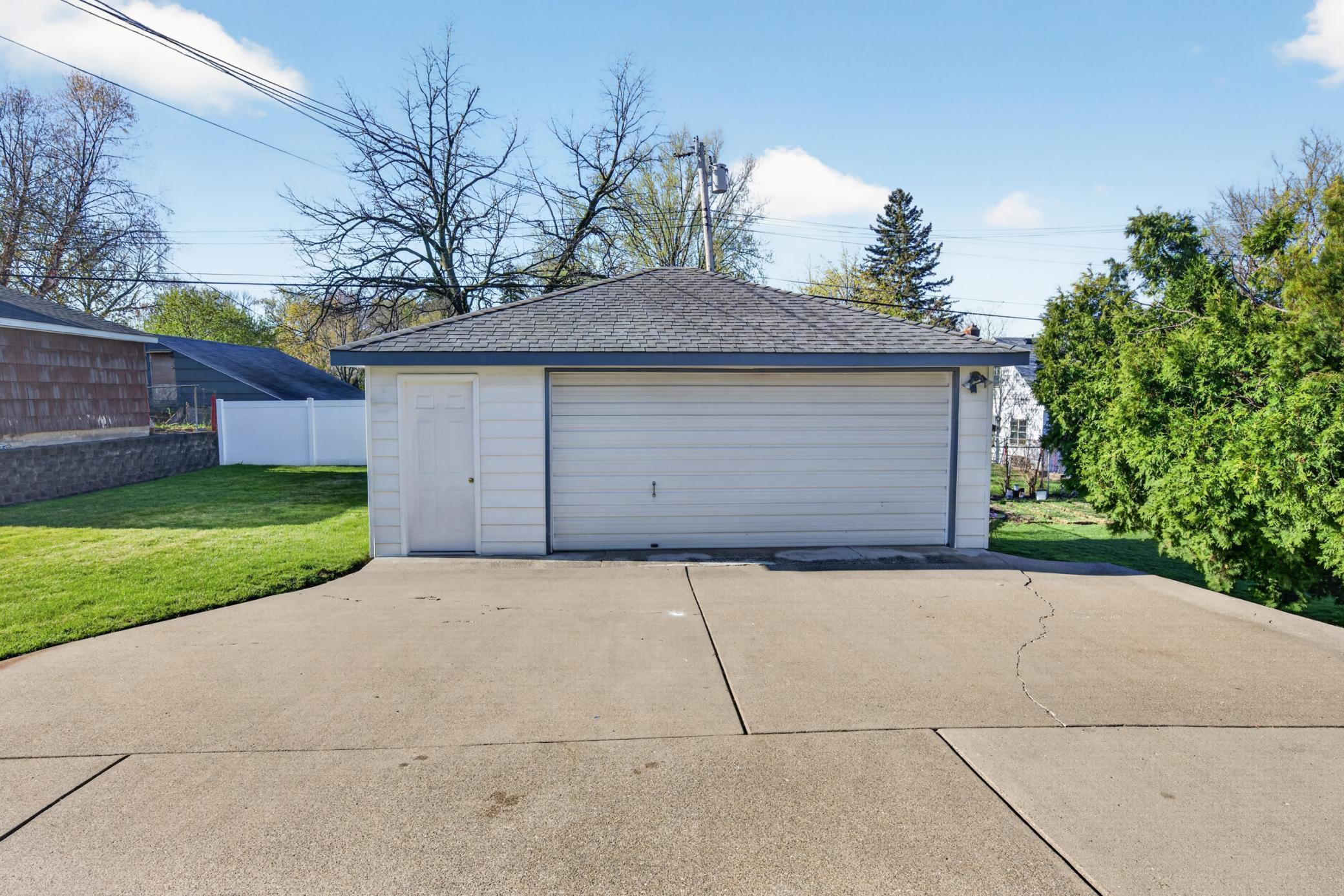 43_1456 wilson ave_04242026_0038.jpg