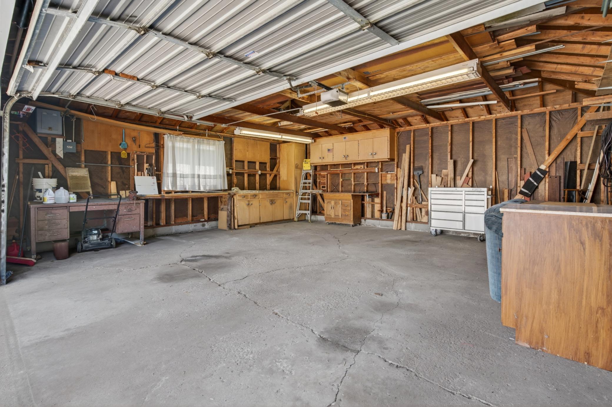 45_1456 wilson ave_04242026_0040.jpg