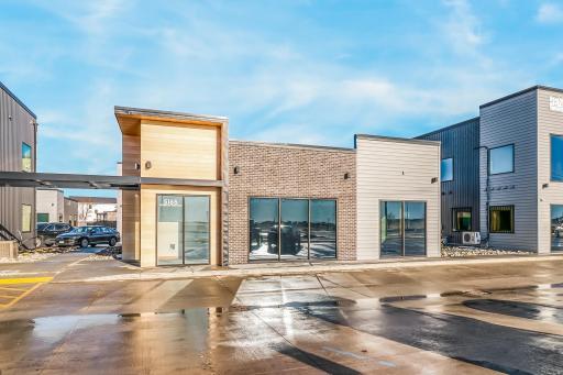 5165 44th Street S, Fargo, ND 58104