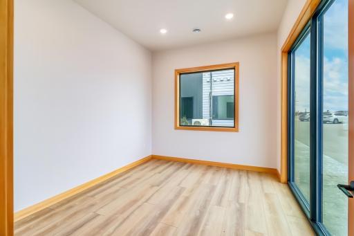 5165 44th Street S, Fargo, ND 58104