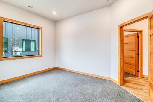 5165 44th Street S, Fargo, ND 58104